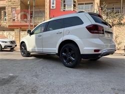 دودج جورني